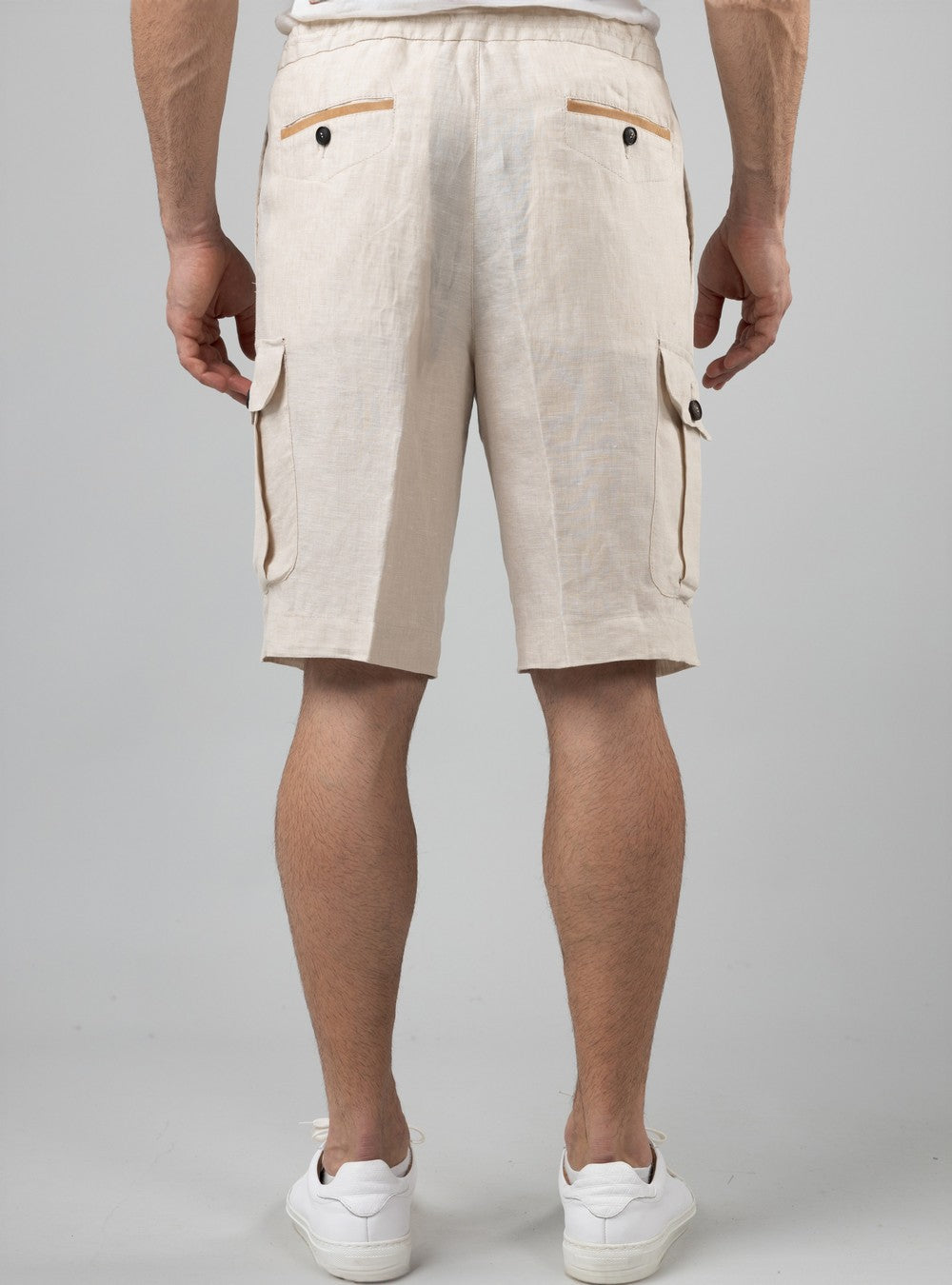 Acheron Drawstring Cargo Shorts in Linen, Sand