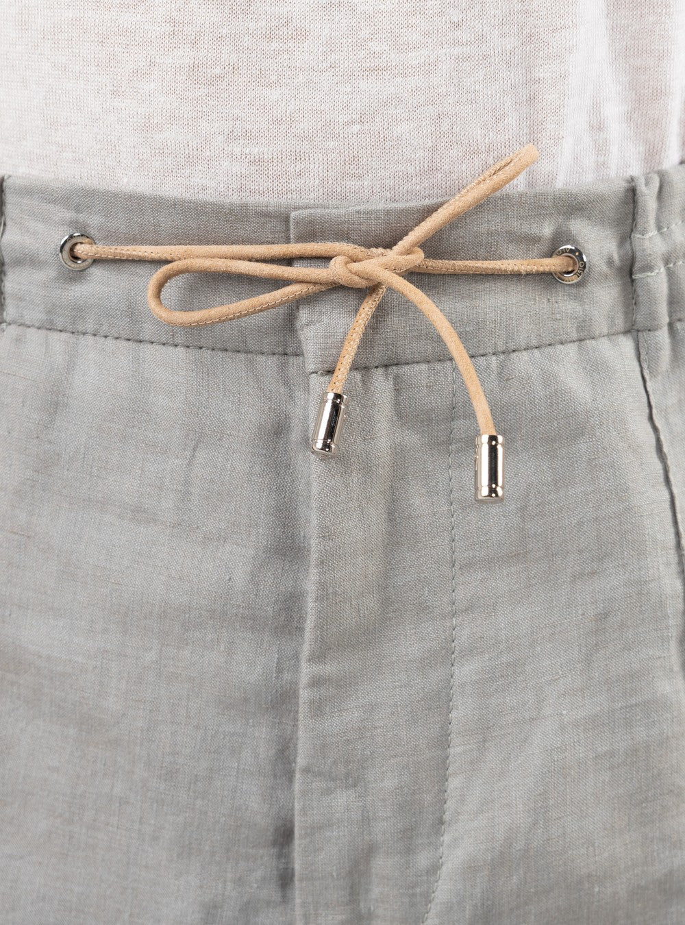 Acheron Drawstring Cargo Shorts in Linen, Sage