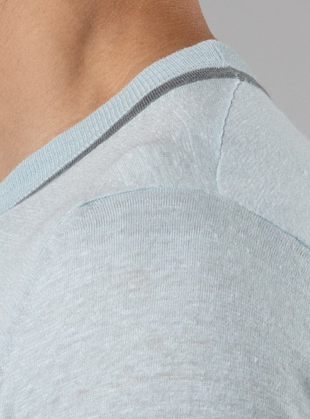 Proteus Lightweight T-Shirt in Cashmere/Linen/Silk, Aquamarine