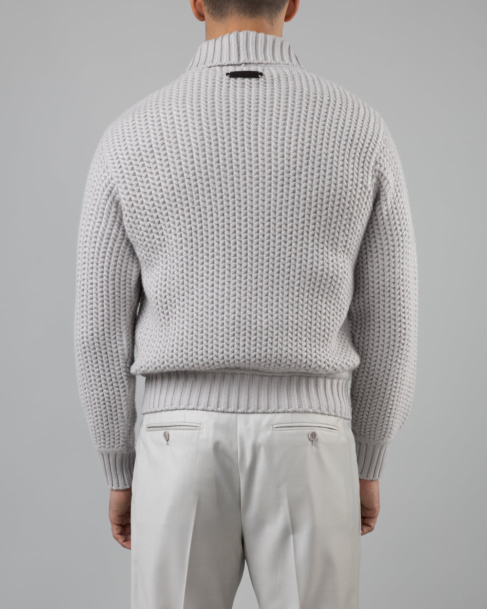 Taiga Shawl Collar V-neck Pullover in Cashmere, Pearl Grey