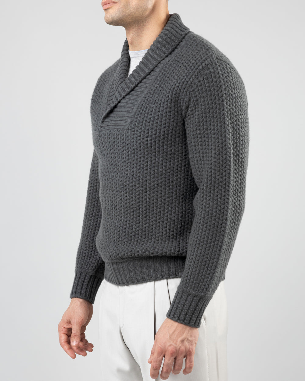 Taiga Shawl Collar V-neck Pullover in Cashmere, Drill Grey